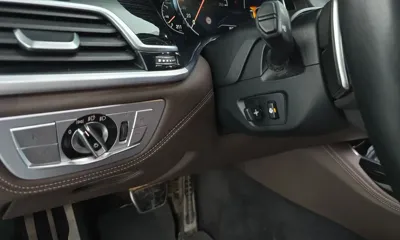 BMW 7-Series 2018, 144625 км, за 18701.89 USD - фото 19