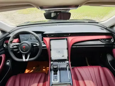 Hongqi Hongqi H5 2025, 3000 км, за 16110.57 USD - фото 6