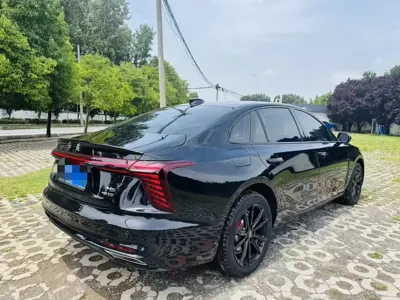 Hongqi Hongqi H5 2025, 3000 км, за 16110.57 USD - фото 9