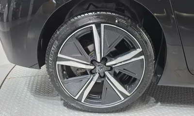 Peugeot 308 2023, 15675 км, за 21498.38 USD