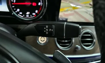 Mercedes-Benz E-Class 2018, 90672 км, за 16887.4 USD - фото 9