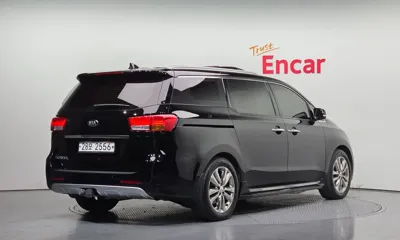 Kia Canival 2017, 138886 км, за 7615.89 USD