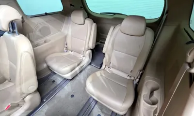 Kia Canival 2017, 138886 км, за 7615.89 USD - фото 12
