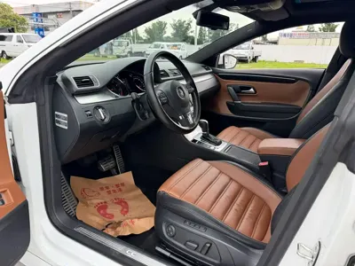 Volkswagen CC 2014, 90000 км, за 5692.99 USD