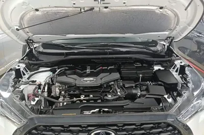 Toyota Corolla Cross 2023, 18200 км, за 15077 USD - фото 24