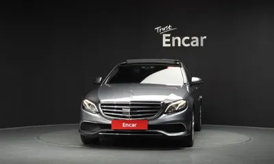 Mercedes-Benz E-Class 2019, 109449 км, за 14637.02 USD