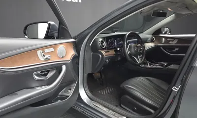 Mercedes-Benz E-Class 2019, 109449 км, за 14637.02 USD - фото 10