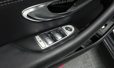 Mercedes-Benz E-Class 2019, 109449 км, за 14637.02 USD - фото 28