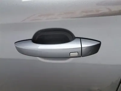 Roewe i5