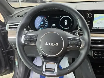 Kia K5 2023, 28078 км, за 16410.66 USD - фото 12