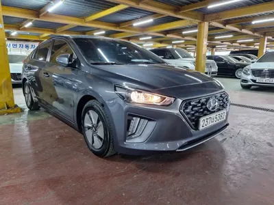 Hyundai Ioniq 2020, 33272 км, за 9904.19 USD