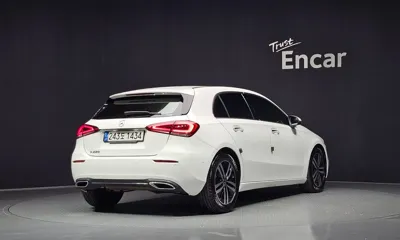 Mercedes-Benz A-Class 2022, 92836 км, за 13784.95 USD