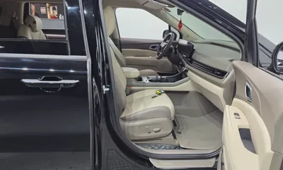 Kia Canival 2025, 26432 км, за 23337.44 USD - фото 26