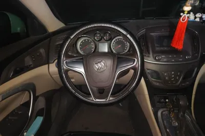 Buick Regal 2014, 94300 км, за 3812 USD - фото 10