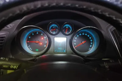 Buick Regal 2014, 94300 км, за 3812 USD - фото 11