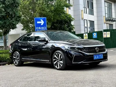 Volkswagen Passat · 2022 год