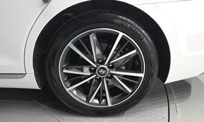 Hyundai Grandeur 2023, 77182 км, за 16195.15 USD - фото 21