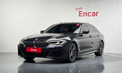 BMW 5-Series · 2021 год