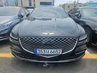 Genesis G80 · 2022 год