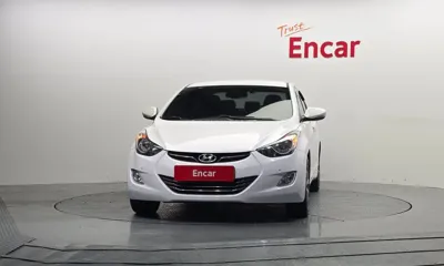Hyundai Avante 2014, 109985 км, за 2973.24 USD
