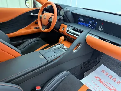 Lexus LC 2022, 33000 км, за 138137.4 USD - фото 6