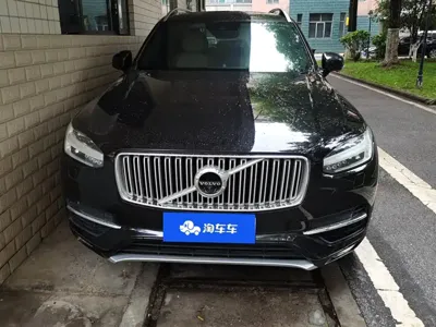 Volvo XC90 2017, 107100 км, за 17509.96 USD