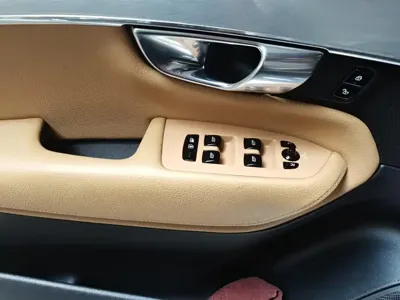 Volvo XC90 2017, 107100 км, за 17509.96 USD - фото 7