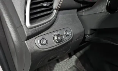 ChevroletGMDaewoo Trax 2018, 138988 км, за 4063.28 USD - фото 18