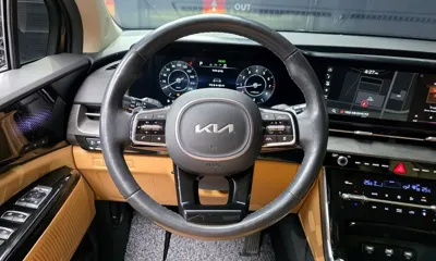 Kia Canival 2023, 58051 км, за 20812.68 USD - фото 13