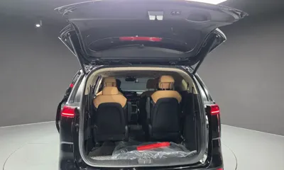 Kia Canival 2023, 58051 км, за 20812.68 USD - фото 20