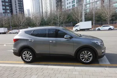 Hyundai Santafe 2016, 73946 км, за 8255.86 USD - фото 8