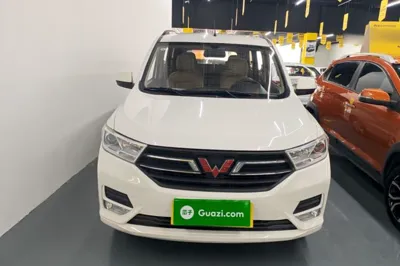 Wuling Hongguang 2021, 31900 км, за 7438 USD