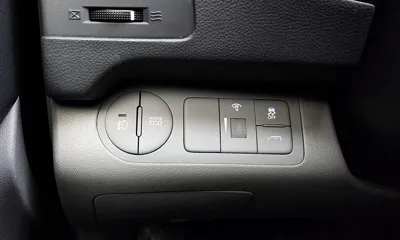 Hyundai Starex 2018, 145100 км, за 6825.71 USD - фото 19