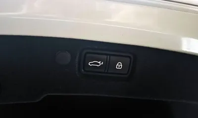 Kia K7 2018, 167784 км, за 5911.72 USD - фото 20
