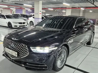 Genesis G90 2020, 84873 км, за 21582.26 USD