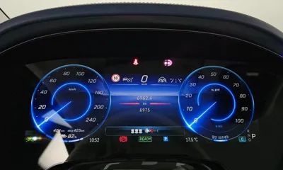 Mercedes-Benz EQS 2023, 6975 км, за 99119.77 USD - фото 8