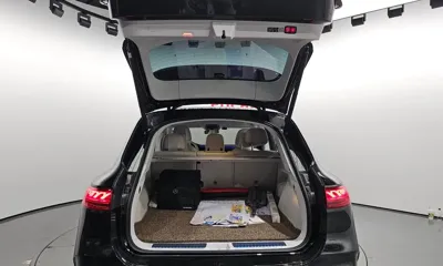 Mercedes-Benz EQS 2023, 6975 км, за 99119.77 USD - фото 20