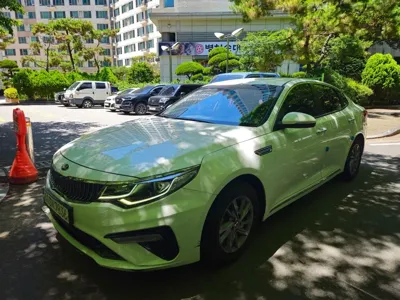 Kia K5 2020, 76688 км, за 7800.82 USD