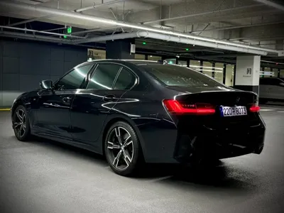 BMW 3-Series 2023, 75000 км, за 22118.16 USD