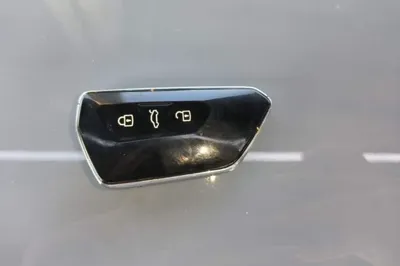 Volkswagen Golf 2021, 48400 км, за 13273 USD - фото 29