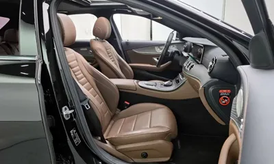 Mercedes-Benz E-Class 2023, 60585 км, за 29005.61 USD - фото 10