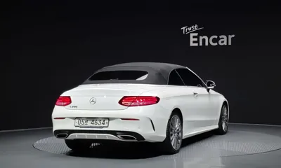 Mercedes-Benz C-Class 2017, 87438 км, за 15562.93 USD