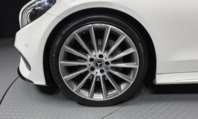 Mercedes-Benz C-Class 2017, 87438 км, за 15562.93 USD