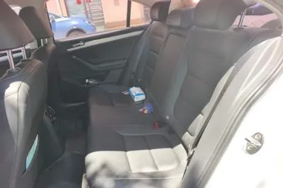 Volkswagen Sagitar 2018, 92000 км, за 9061 USD - фото 20