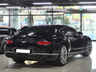 Bentley Continental 2021, 49000 км, за 132139.17 USD