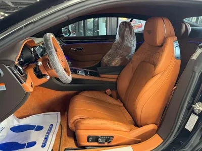 Bentley Continental 2021, 49000 км, за 131219.64 USD - фото 6