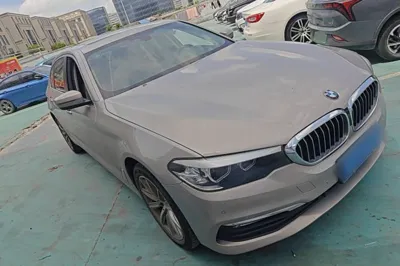 BMW 5 Series 2018, 113200 км, за 23295 USD