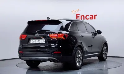 Kia Sorento 2018, 147655 км, за 10271.07 USD
