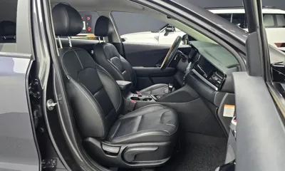 Kia Niro 2020, 89611 км, за 12143.89 USD - фото 10