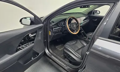 Kia Niro 2020, 89611 км, за 12143.89 USD - фото 11